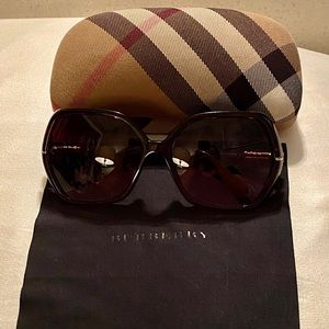 Burberry oversized square sunglasses
